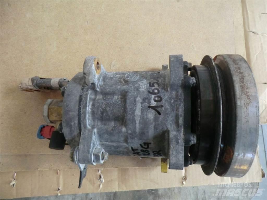 CAT 928G Maszyny budowlane - Inne