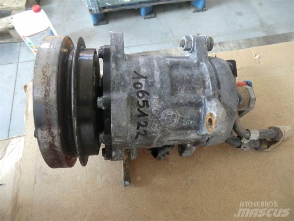 CAT 928G Maszyny budowlane - Inne