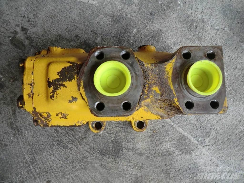 CAT 950H Ramy i zawieszenie