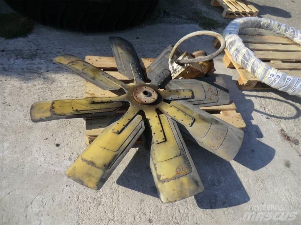 CAT 950H Ramy i zawieszenie
