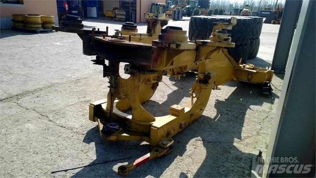 CAT 962H Ramy i zawieszenie