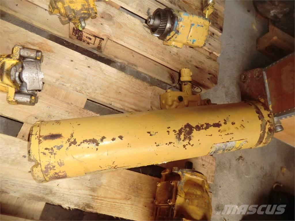 CAT 988F I Maszyny budowlane - Inne