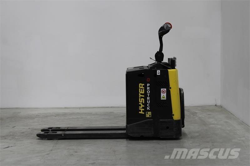 Hyster P2.0S Wózki widłowe unoszące z platformą dla operatora