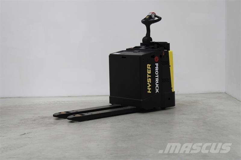 Hyster P2.0S Wózki widłowe unoszące z platformą dla operatora
