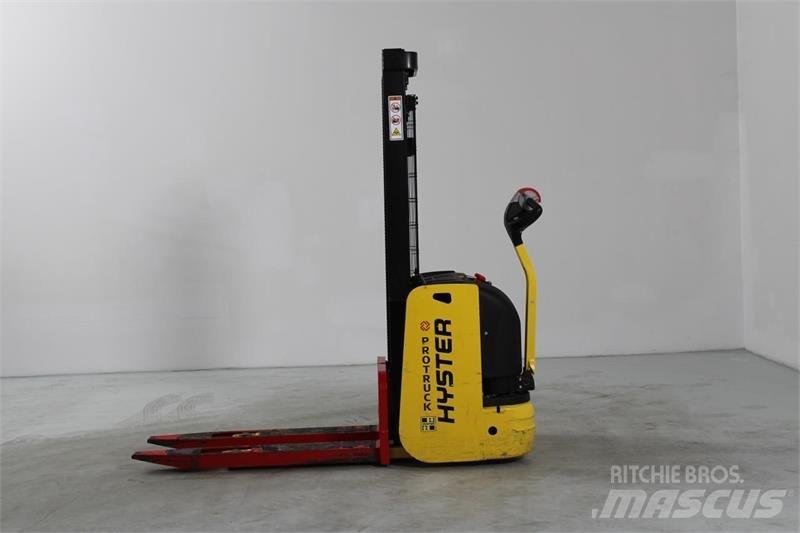 Hyster S1.0E Samojezdne maszyny do załadunku
