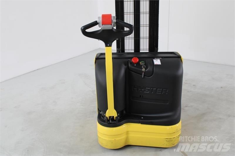 Hyster S1.0E Samojezdne maszyny do załadunku