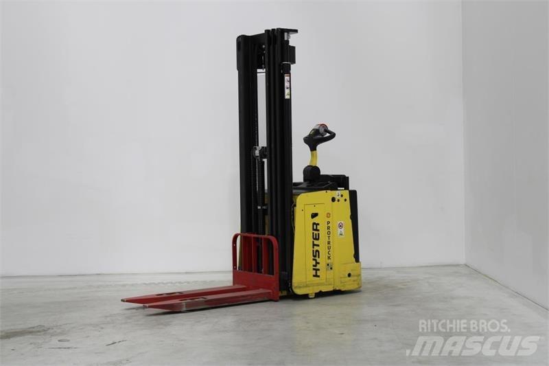 Hyster S1.5S Samojezdne maszyny do załadunku