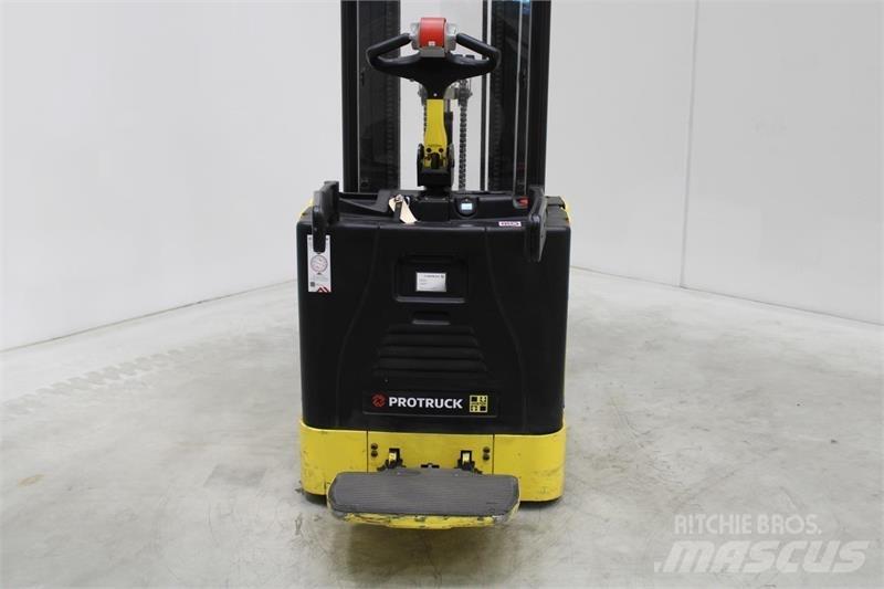 Hyster S1.5S Samojezdne maszyny do załadunku