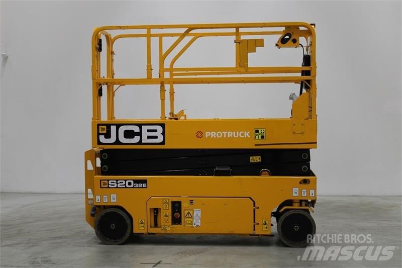 JCB S2032E Podnośniki nożycowe