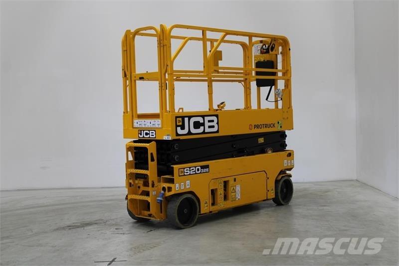 JCB S2032E Podnośniki nożycowe