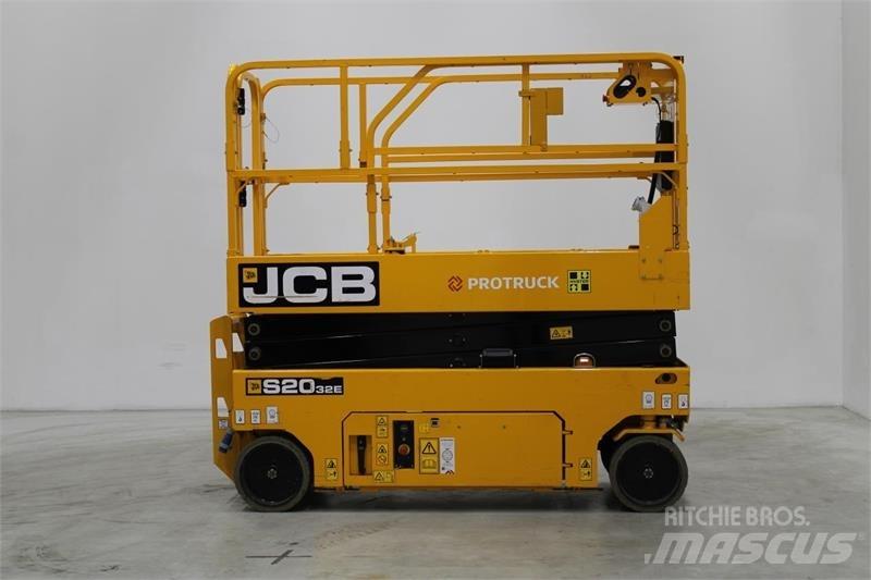 JCB S2032E Podnośniki nożycowe