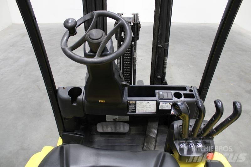 Yale ERP16VF Wózki elektryczne