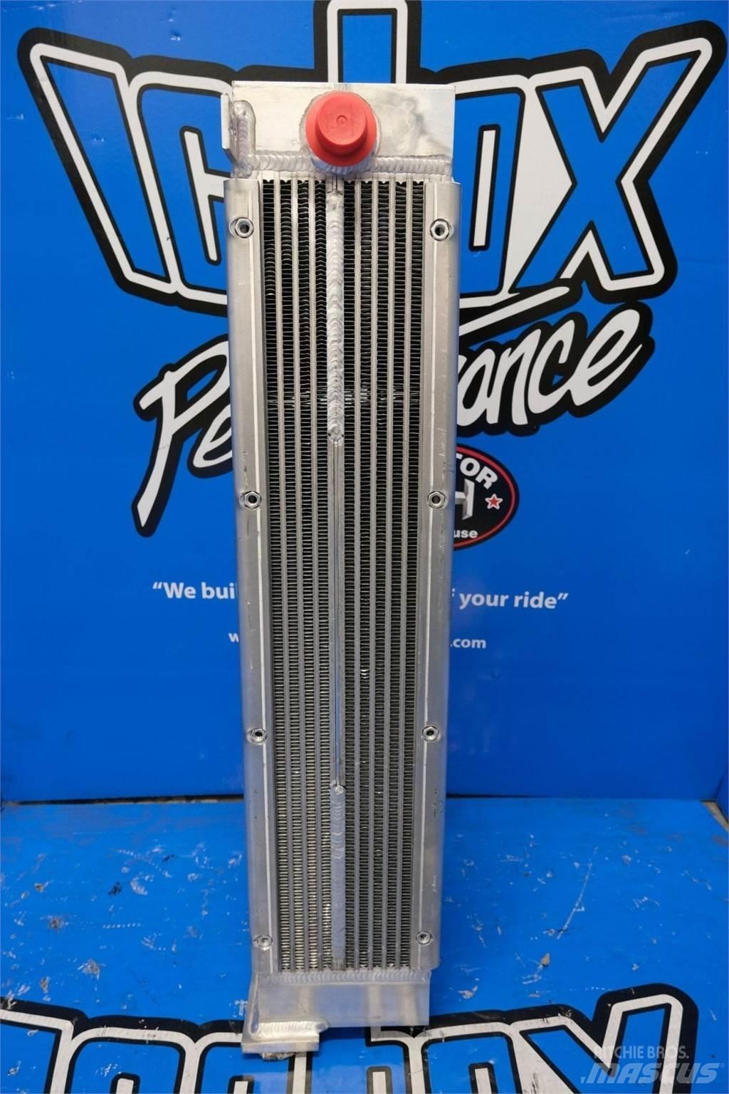 CASE 650G Chłodnice