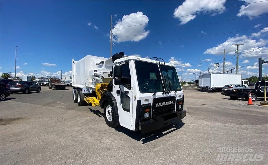 Mack LR613 Śmieciarki