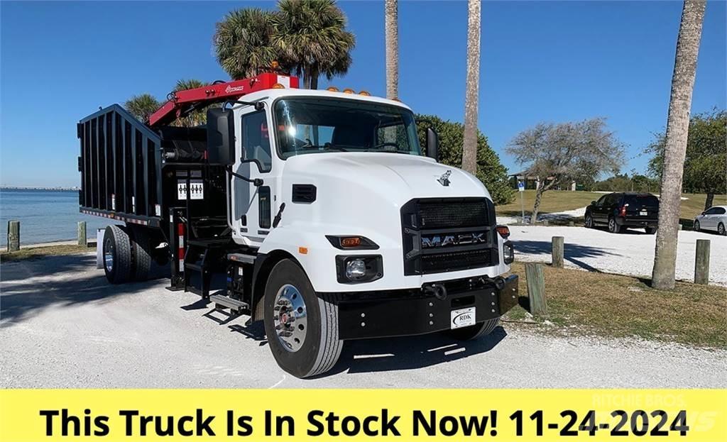 Mack MD7 Chwytaki