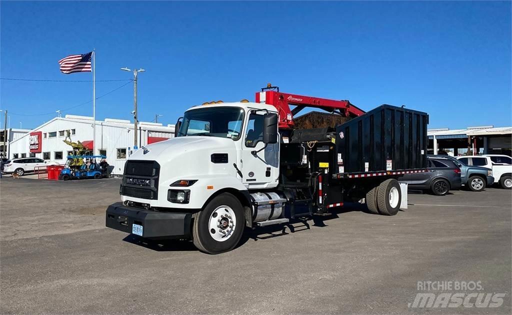 Mack MD7 Chwytaki