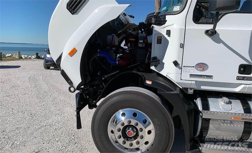 Mack MD7 Chwytaki