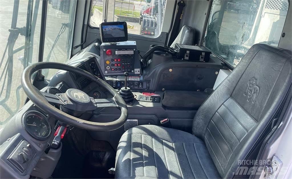 Mack MRU613 Śmieciarki