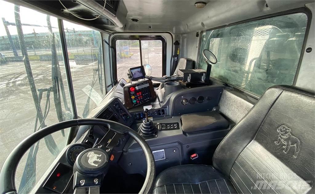 Mack MRU613 Śmieciarki