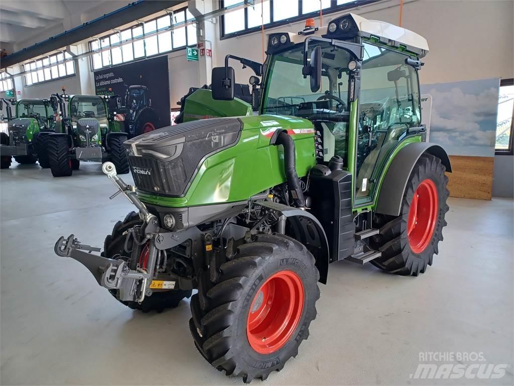 Fendt 211F Ciągniki rolnicze