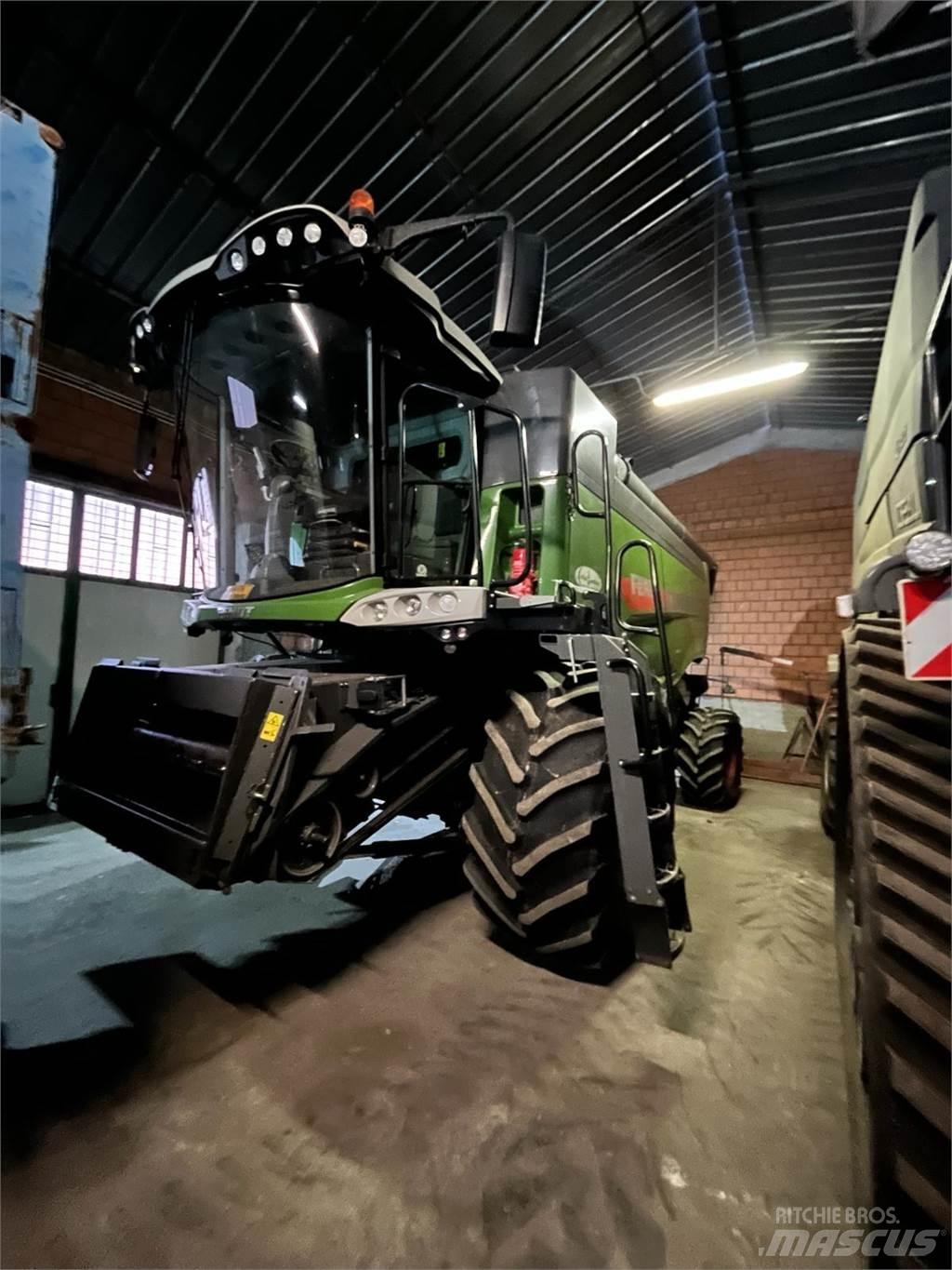 Fendt 6335 C PLI Kombajny zbożowe