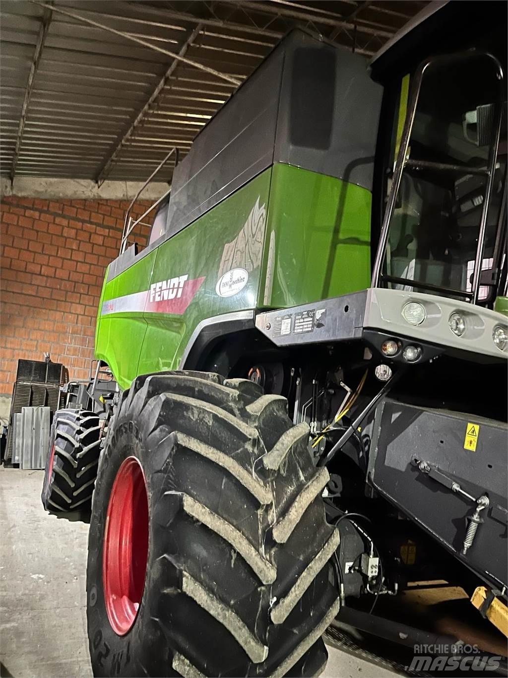 Fendt 6335 C PLI Kombajny zbożowe