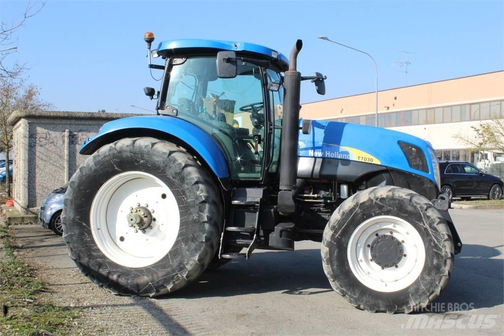 New Holland T7030 Ciągniki rolnicze