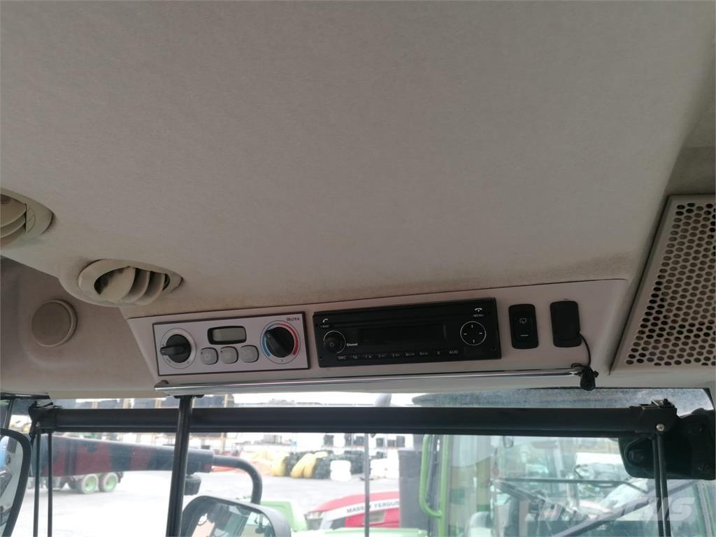 Valtra S324 Ciągniki rolnicze