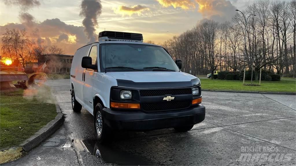 Chevrolet Express Busy / Vany