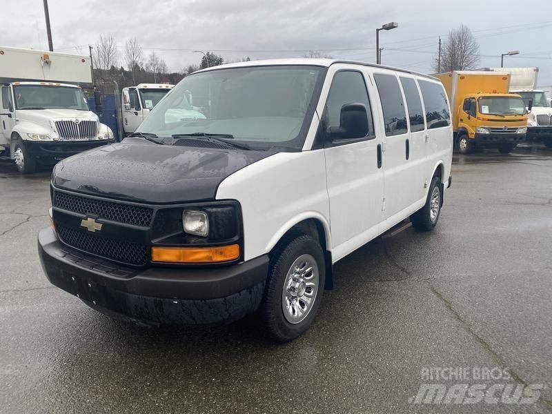 Chevrolet Express Busy / Vany