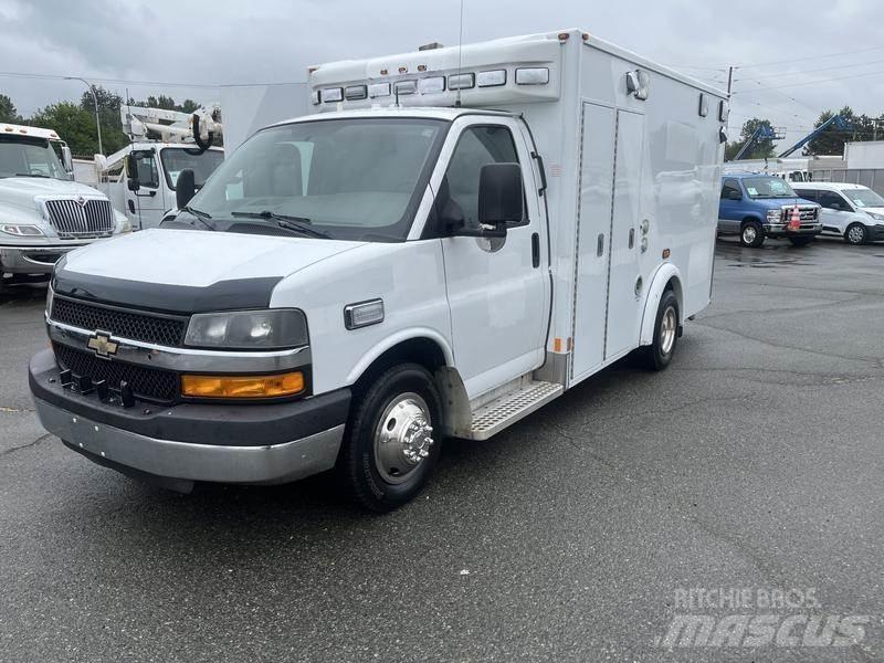 Chevrolet Express Minibusy