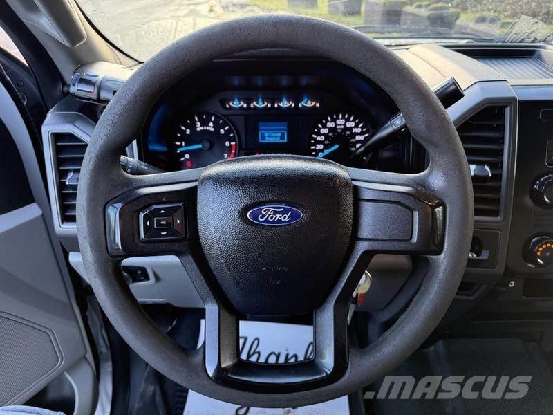 Ford F-350 SD Ciężarówki typu Platforma / Skrzynia