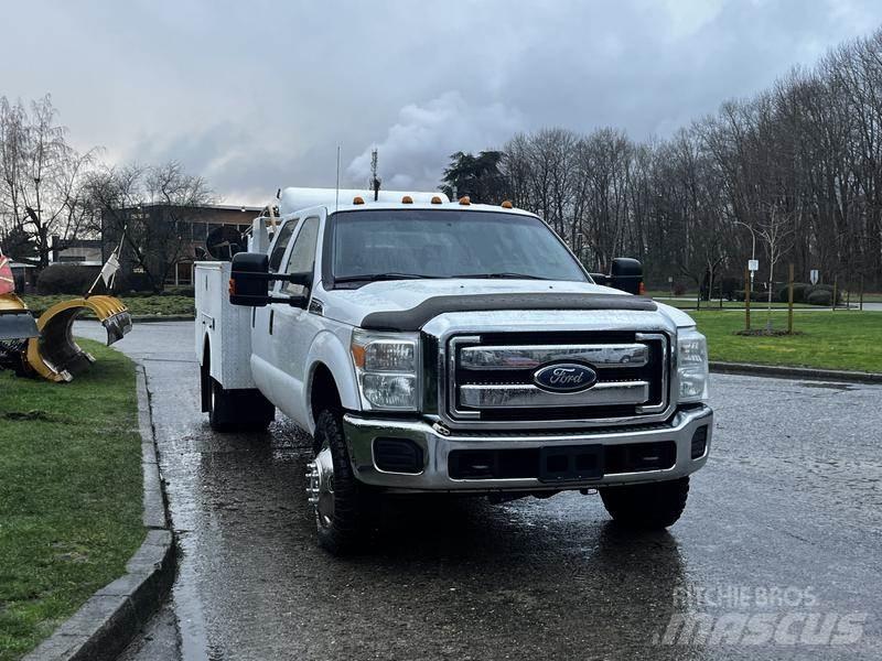 Ford F-350 SD Pojazdy komunalne