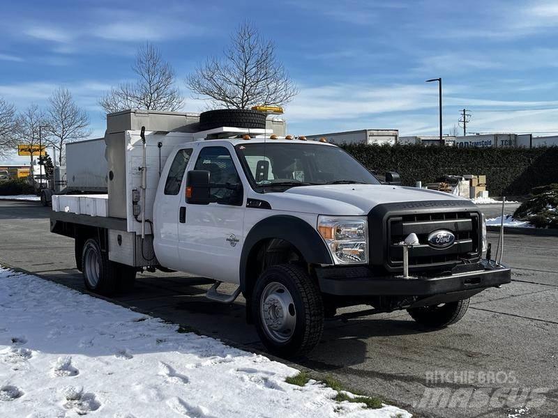 Ford F-450 SD Pojazdy komunalne