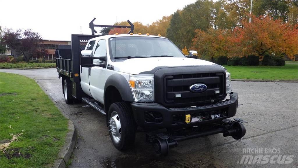 Ford F-550 Ciężarówki typu Platforma / Skrzynia