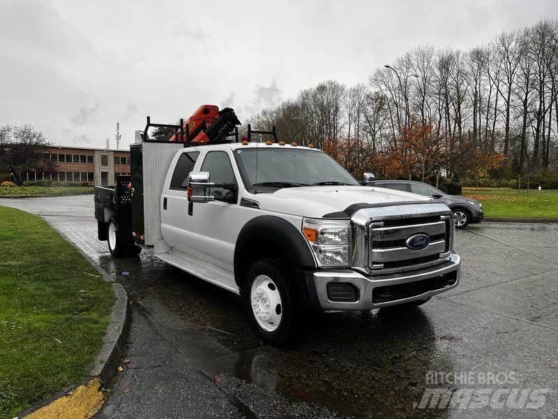 Ford F-550 Żurawie samochodowe