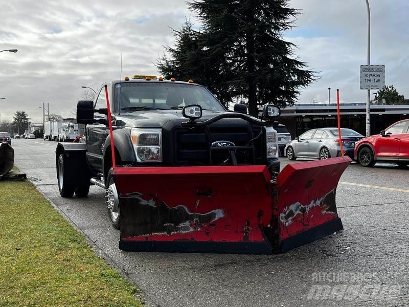 Ford F-550 Lemiesze i pługi śnieżne