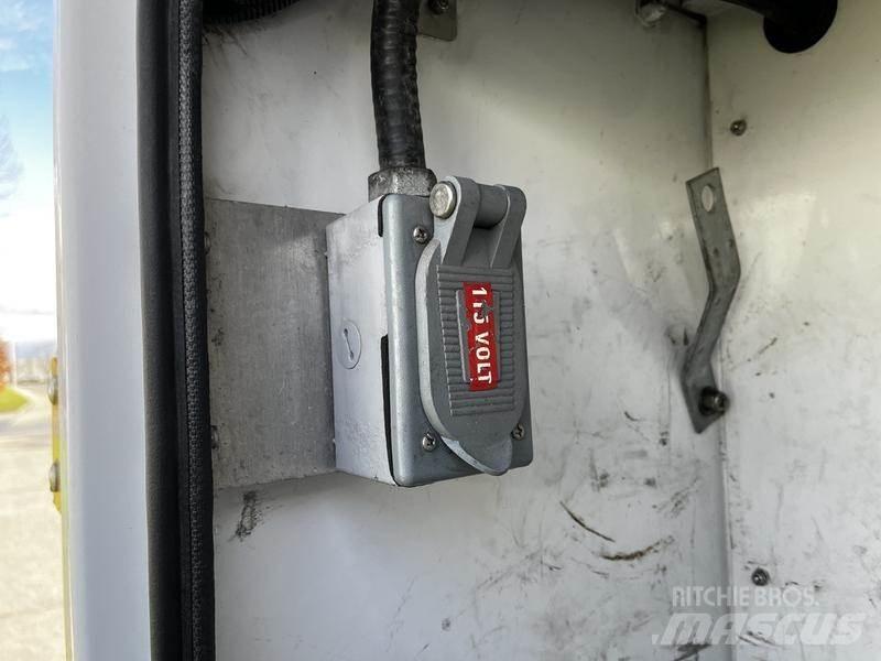 Ford F-550 Inne