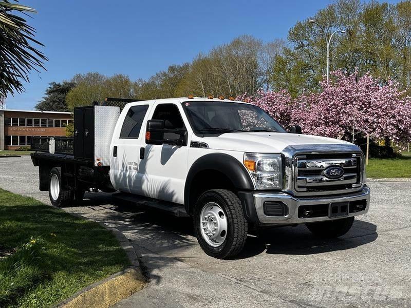 Ford F-550 Ciężarówki typu Platforma / Skrzynia
