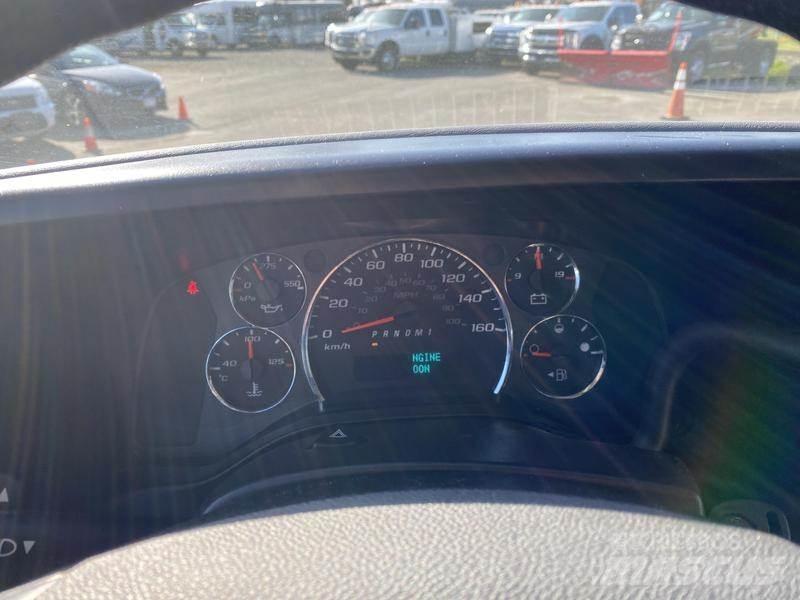 GMC Savana Busy / Vany