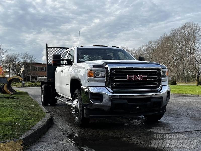GMC Sierra 3500HD Ciężarówki typu Platforma / Skrzynia