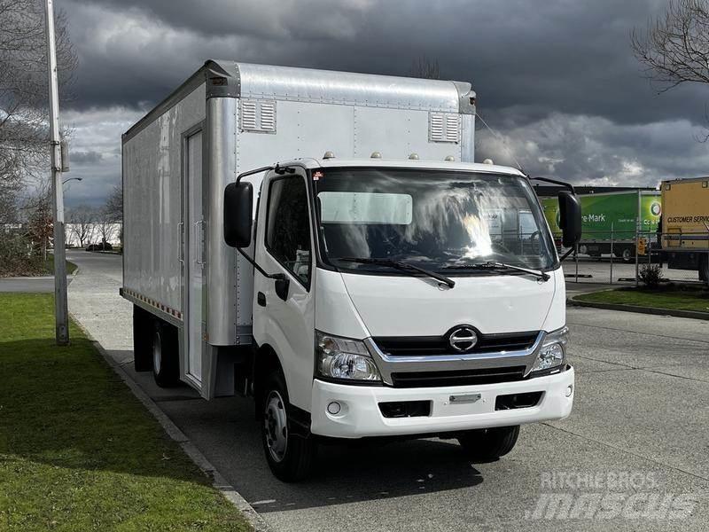 Hino 195 Busy / Vany