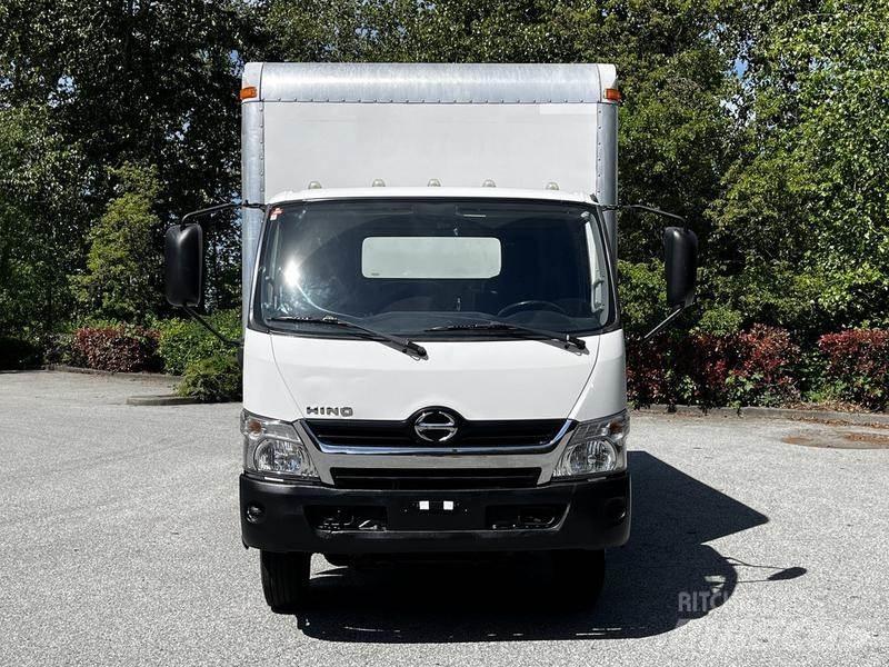 Hino 195 Busy / Vany