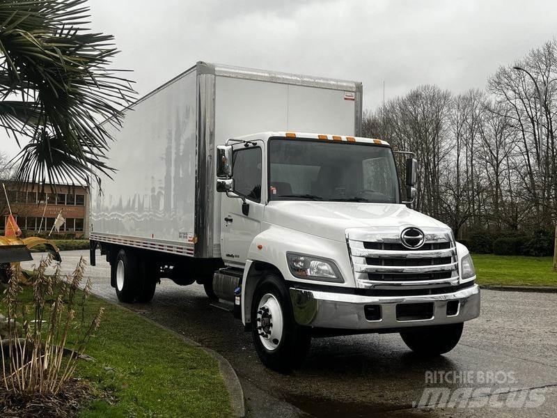 Hino 338 Busy / Vany