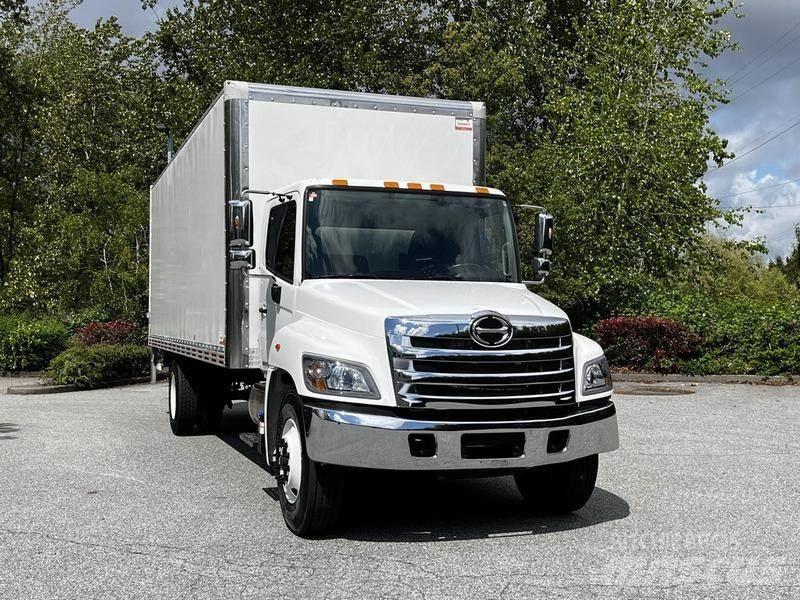 Hino 338 Busy / Vany