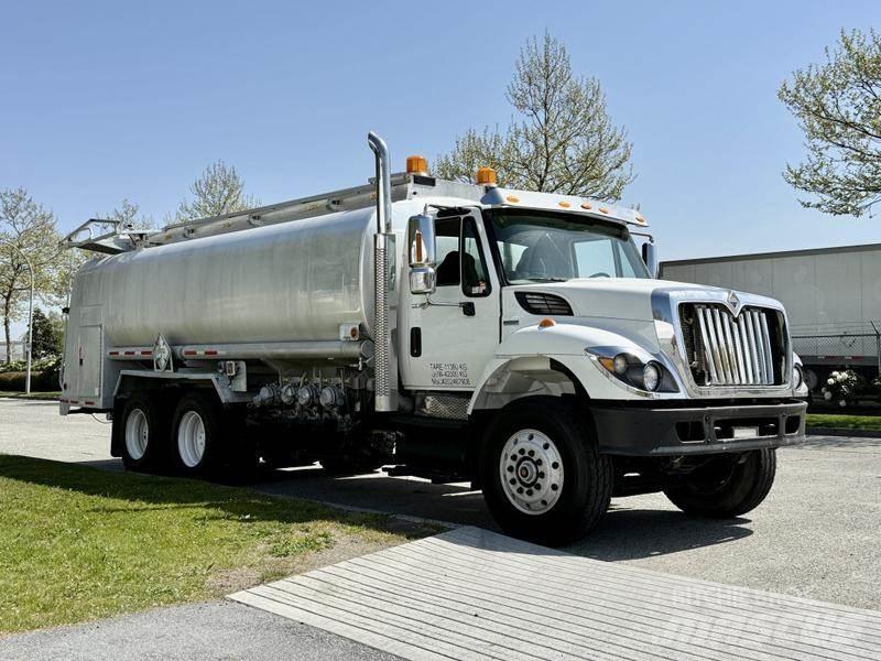 International 7500 Cysterna