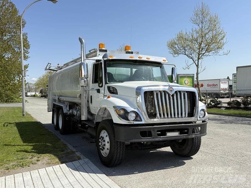 International 7500 Cysterna