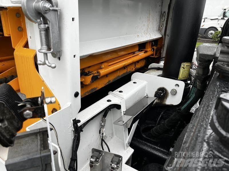 Peterbilt 320 Śmieciarki