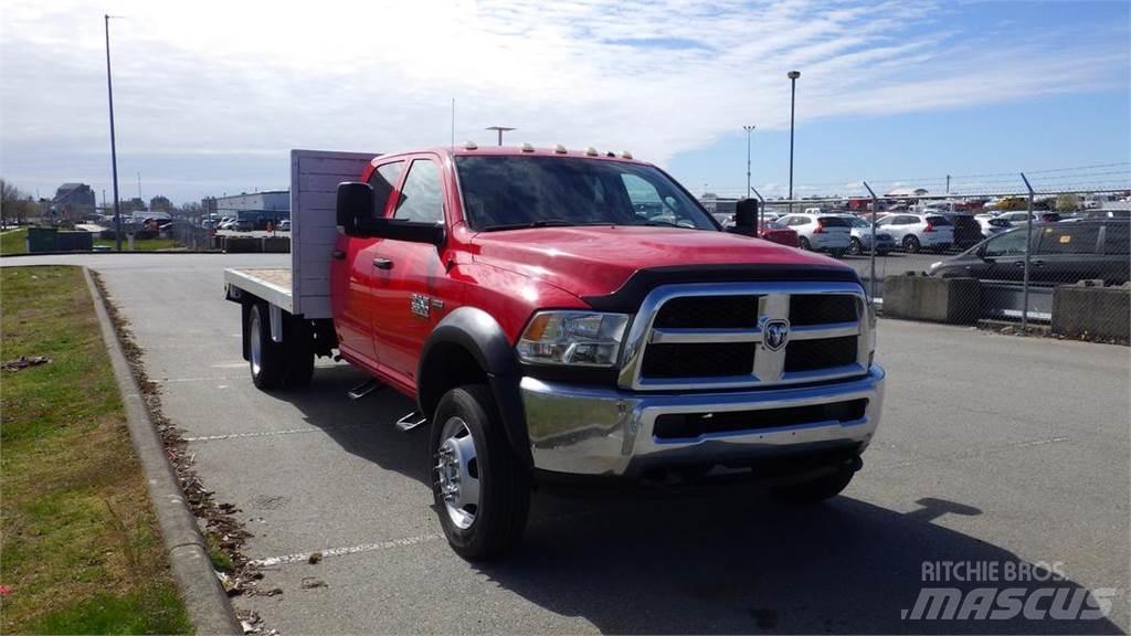 RAM 5500 Ciężarówki typu Platforma / Skrzynia