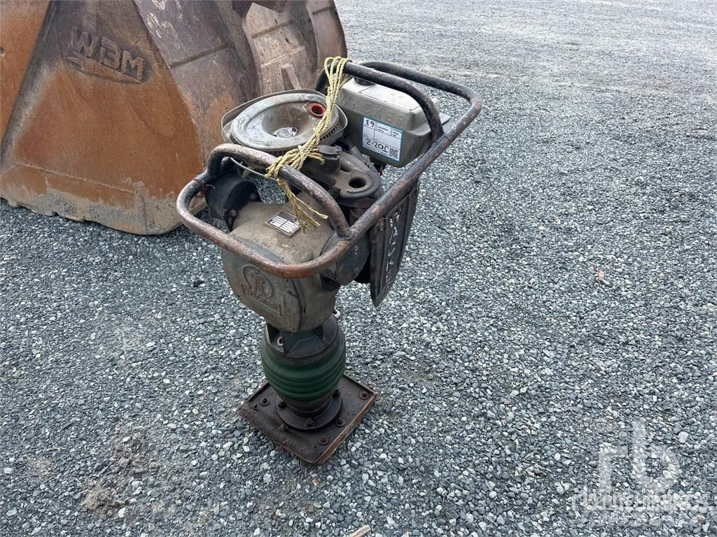  18 ft T/A Ubijaki wibracyjne